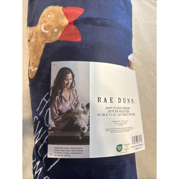 Rae Dunn Christmas Plush Throw Blanket "Home Sweet Home" 50x70 Gingerbread candy - Picture 6 of 6